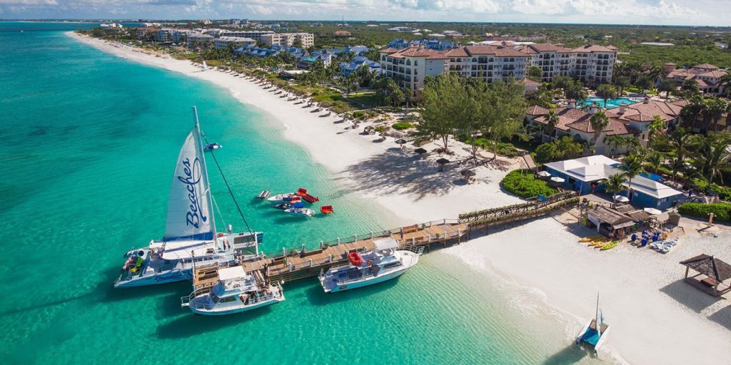 Les Meilleurs Resorts Familiaux en Bord de Mer sur la Côte Est et dans les Caraïbes
